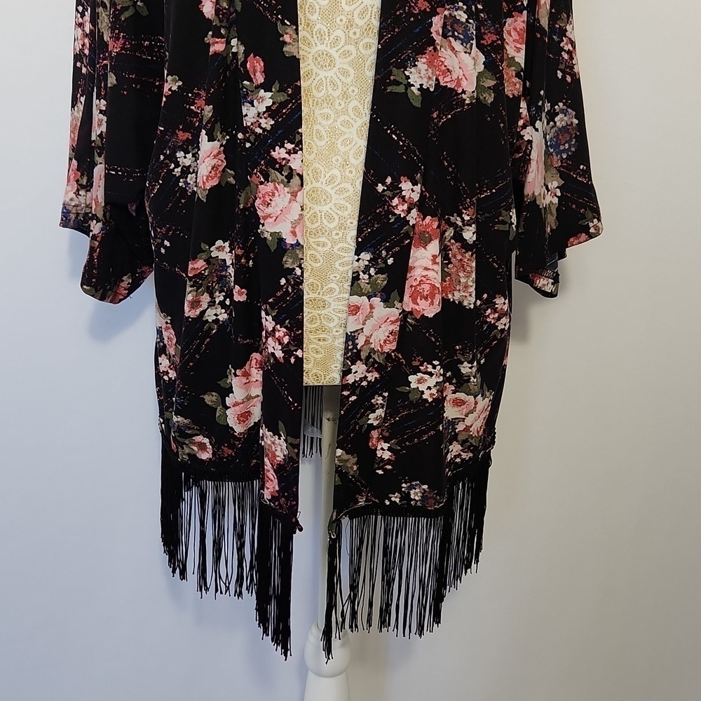 Women's Floral Print Fringe Hem Open Front Kimono Sleeve Shrug Cardigan Size L - Picture 3 of 9